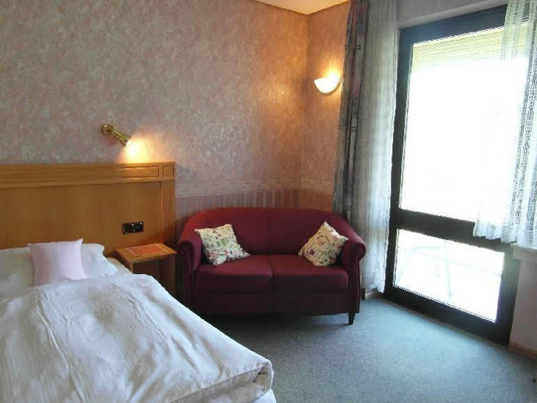 Hotel Ritschlay Bollendorf Exterior photo